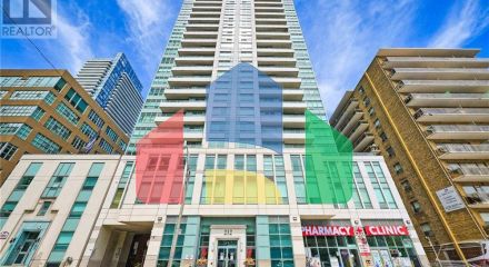 Residential - Single Family Home - Toronto, Canada - Canada