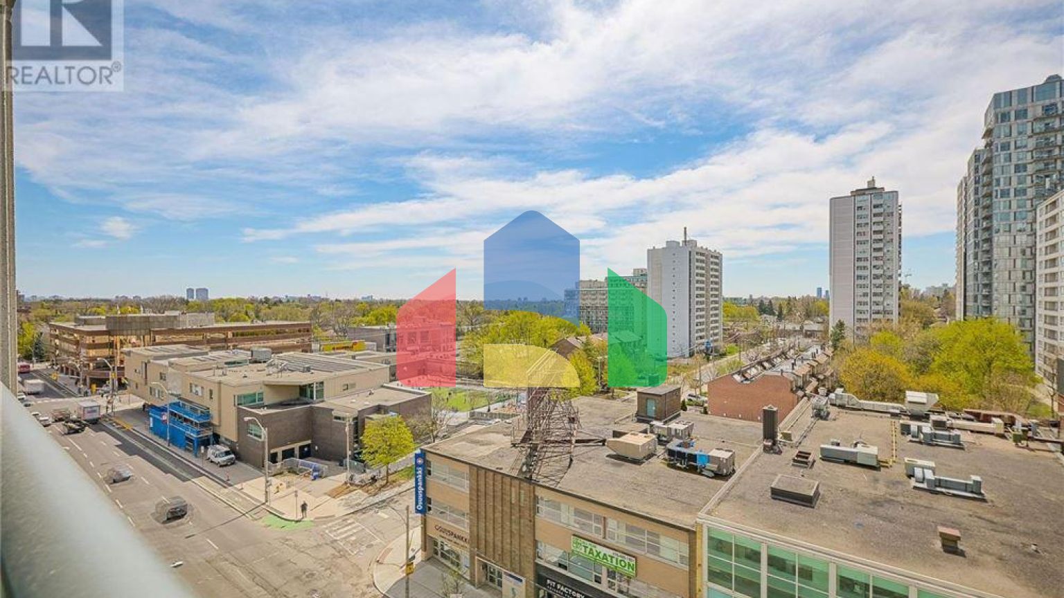 Residential - Single Family Home - Toronto, Canada - Canada