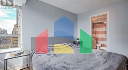 Residential - Single Family Home - Toronto, Canada - Canada