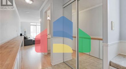 Residential - Single Family Home - Toronto, Canada - Canada