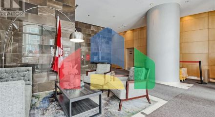 Residential - Single Family Home - Toronto, Canada - Canada