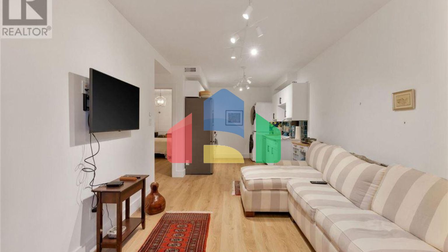 Residential - Single Family Home - Toronto, Canada - Canada