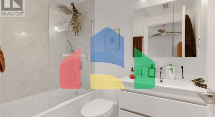 Residential - Single Family Home - Toronto, Canada - Canada