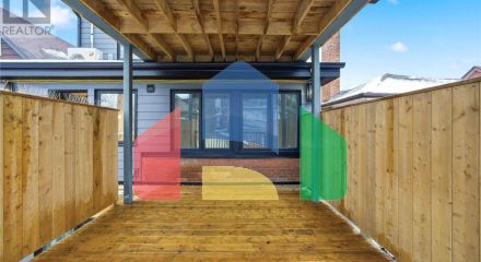 Residential - Single Family Home - Toronto, Canada - Canada