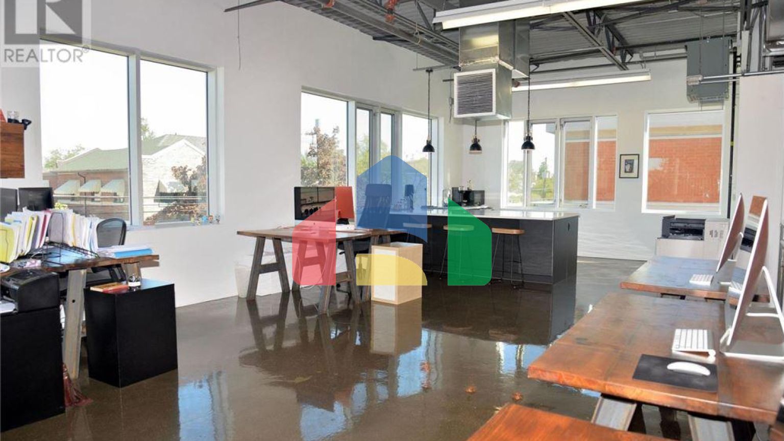 Commercial - Commercial/Retail - Toronto, Canada - Canada