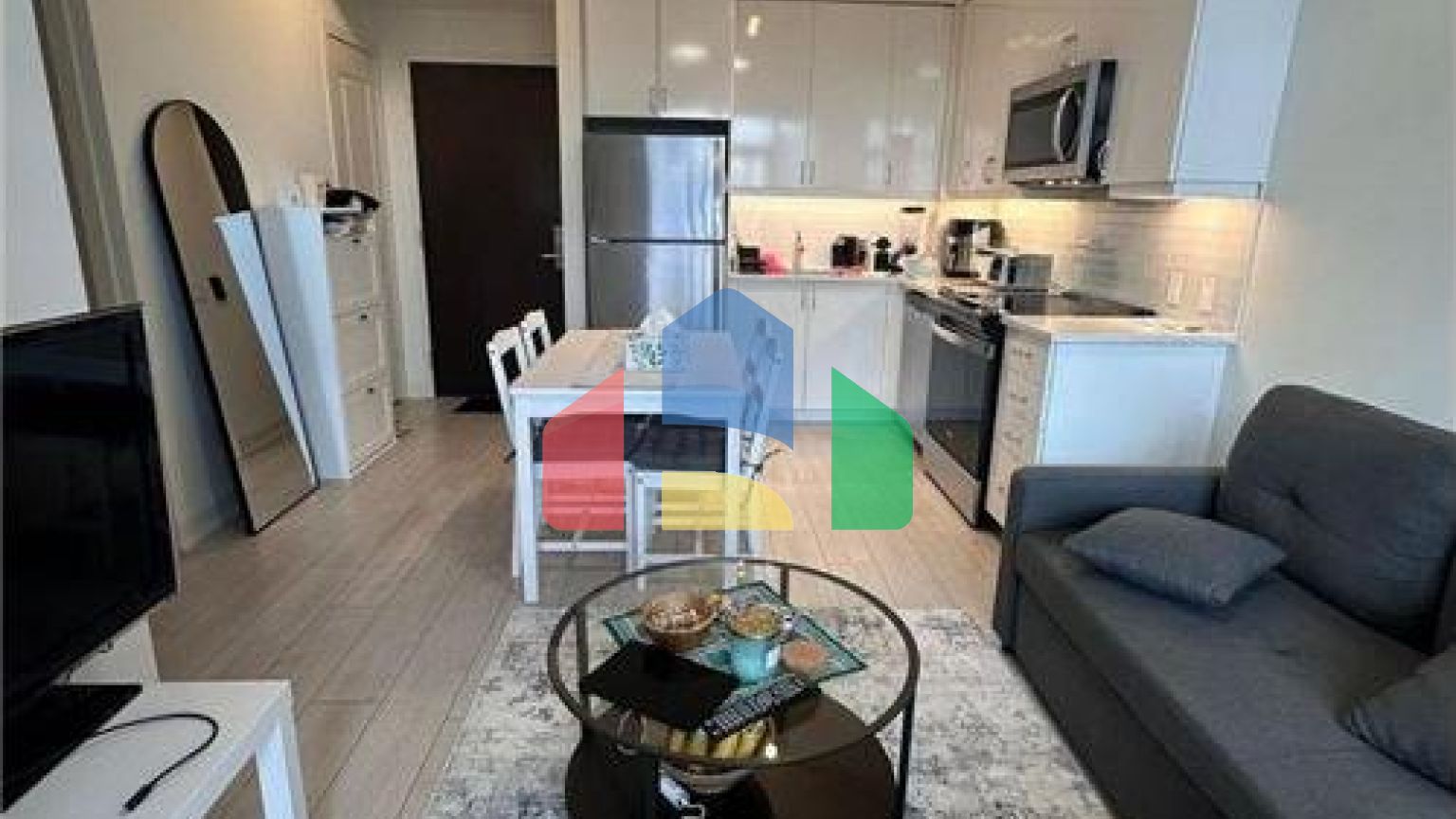 Residential - Single Family Home - Toronto, Canada - Canada