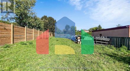 Residential - Single Family Home - Toronto, Canada - Canada