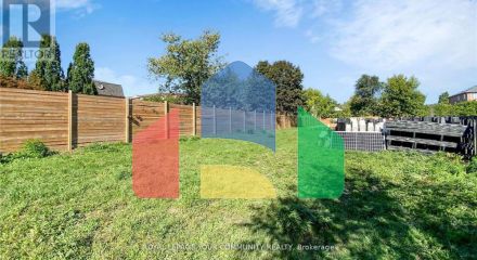 Residential - Single Family Home - Toronto, Canada - Canada