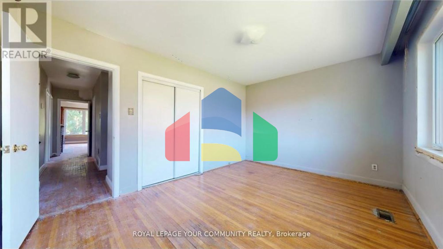 Residential - Single Family Home - Toronto, Canada - Canada