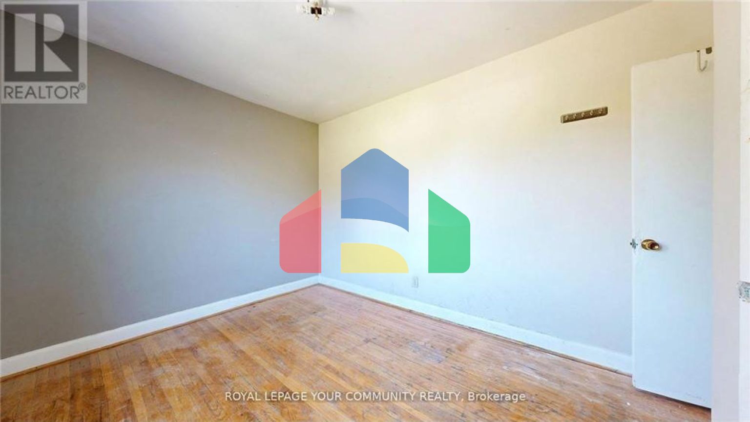 Residential - Single Family Home - Toronto, Canada - Canada