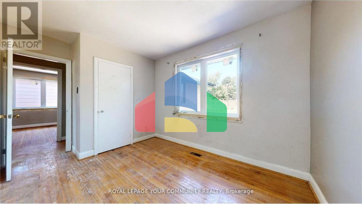 Residential - Single Family Home - Toronto, Canada - Canada