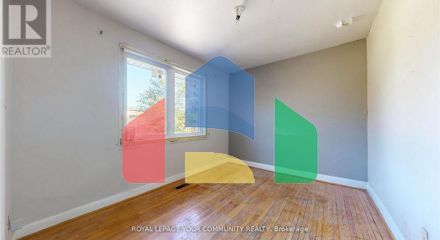 Residential - Single Family Home - Toronto, Canada - Canada