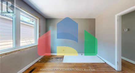 Residential - Single Family Home - Toronto, Canada - Canada