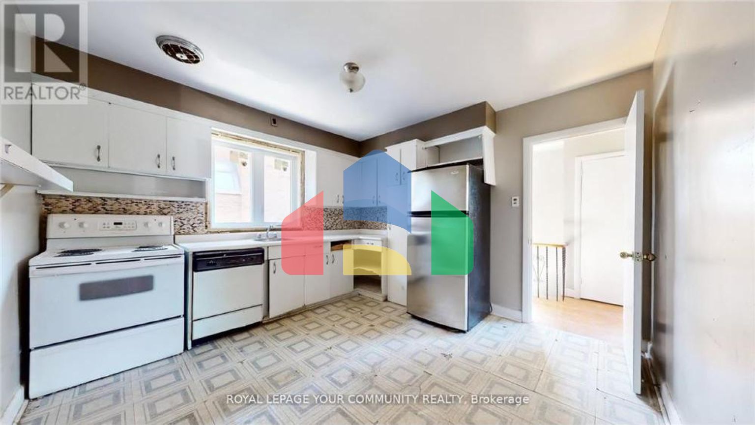 Residential - Single Family Home - Toronto, Canada - Canada