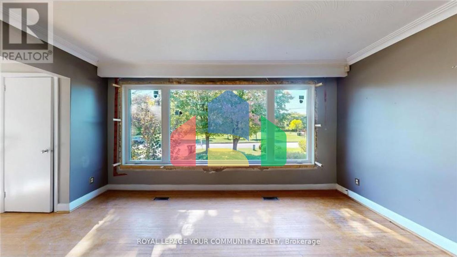 Residential - Single Family Home - Toronto, Canada - Canada