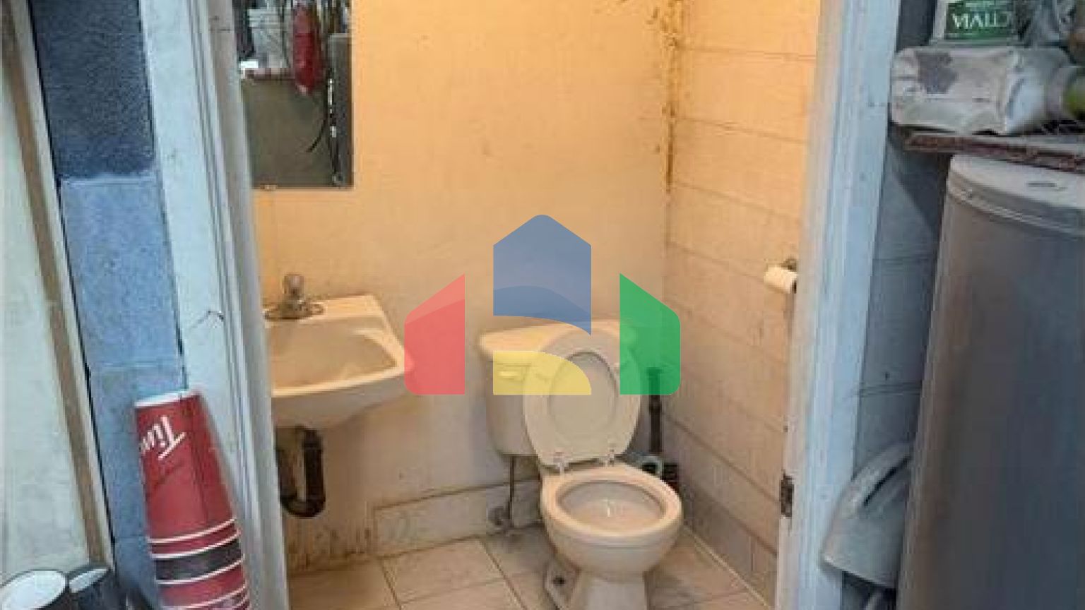 Commercial - Commercial/Retail - Toronto, Canada - Canada