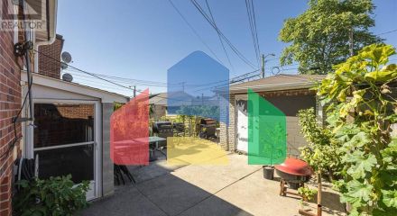 Residential - Single Family Home - Toronto, Canada - Canada