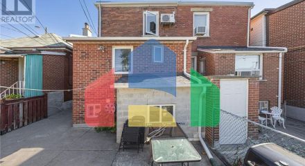 Residential - Single Family Home - Toronto, Canada - Canada