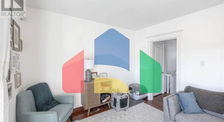 Residential - Single Family Home - Toronto, Canada - Canada