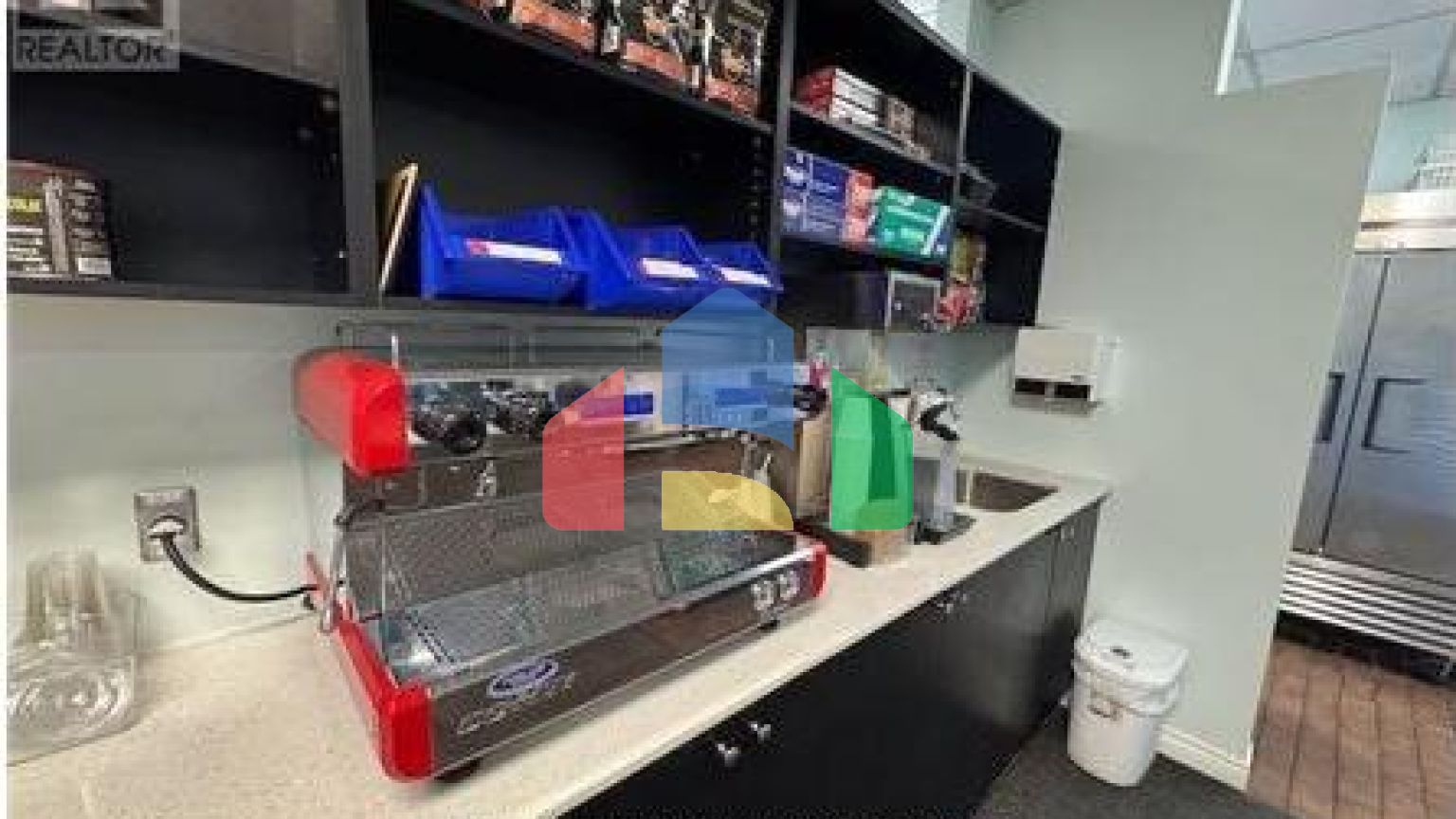 Commercial - Commercial/Retail - Toronto, Canada - Canada