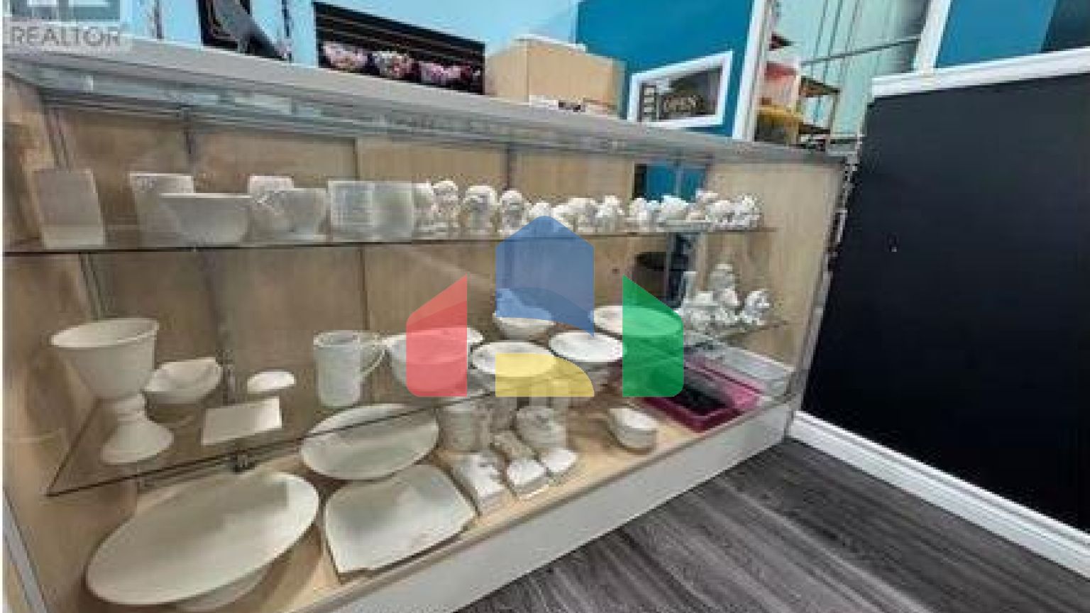 Commercial - Commercial/Retail - Toronto, Canada - Canada