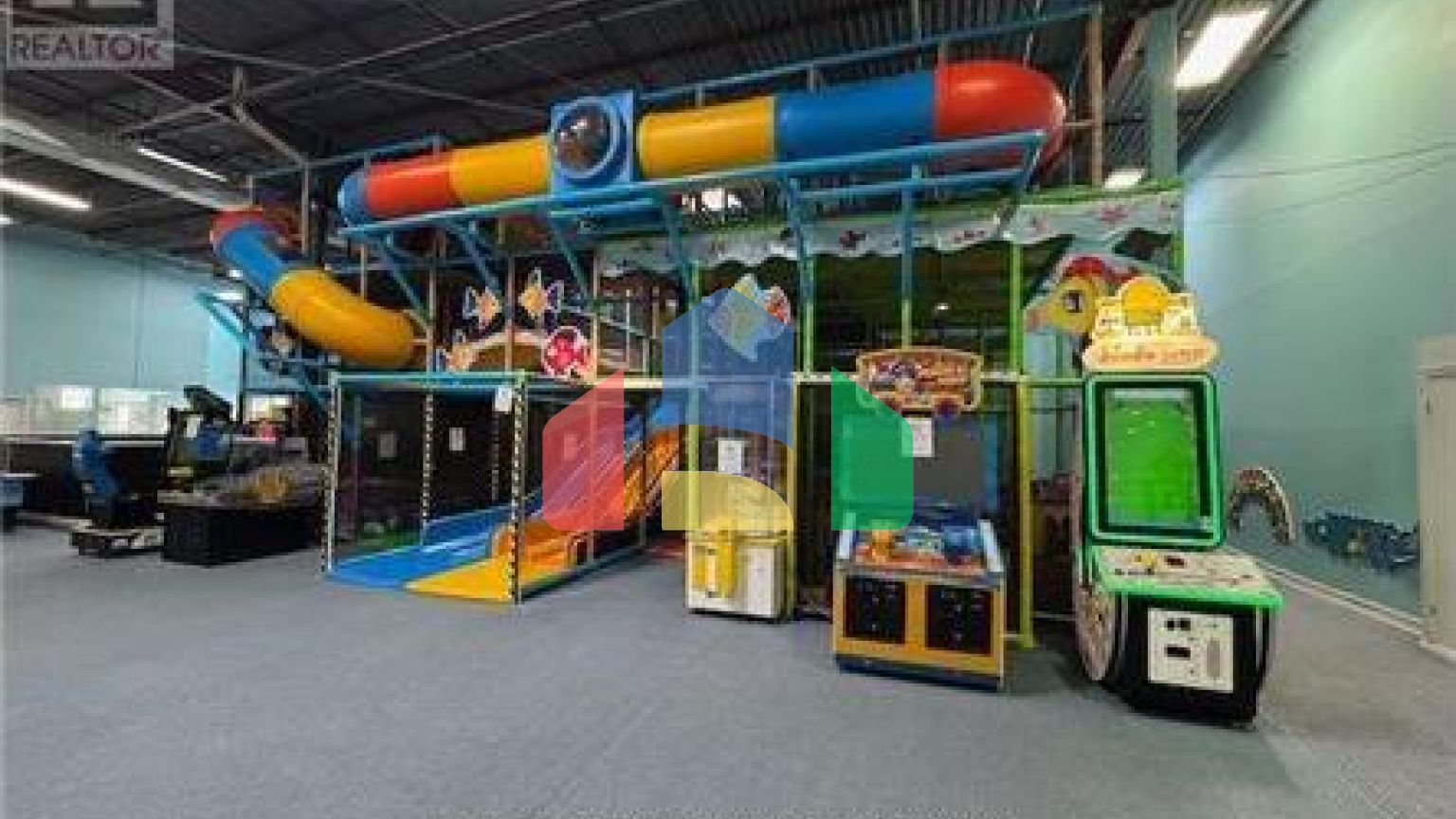 Commercial - Commercial/Retail - Toronto, Canada - Canada