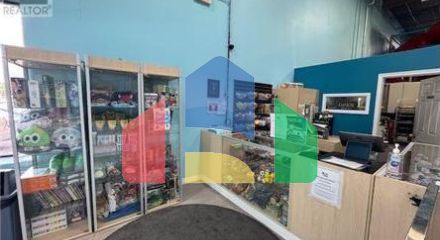 Commercial - Commercial/Retail - Toronto, Canada - Canada