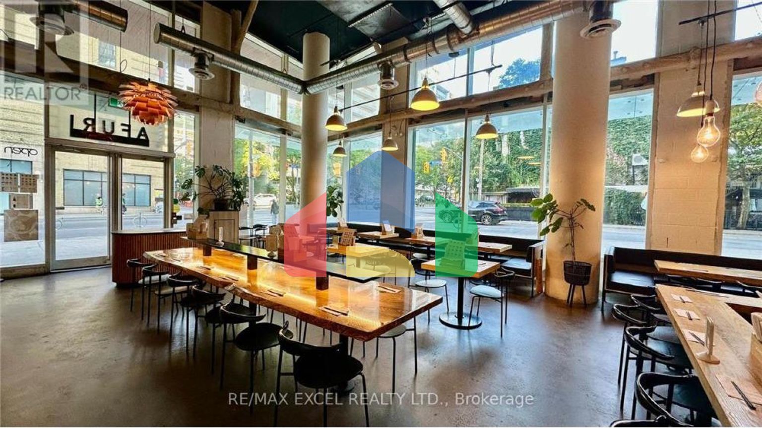 Commercial - Commercial/Retail - Toronto, Canada - Canada