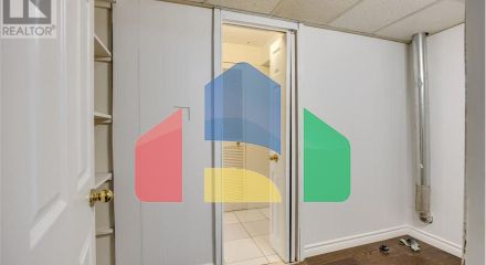 Residential - Single Family Home - Toronto, Canada - Canada