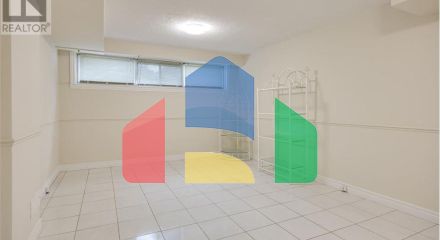 Residential - Single Family Home - Toronto, Canada - Canada