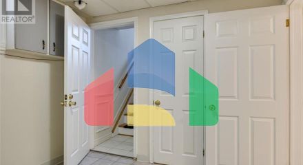 Residential - Single Family Home - Toronto, Canada - Canada