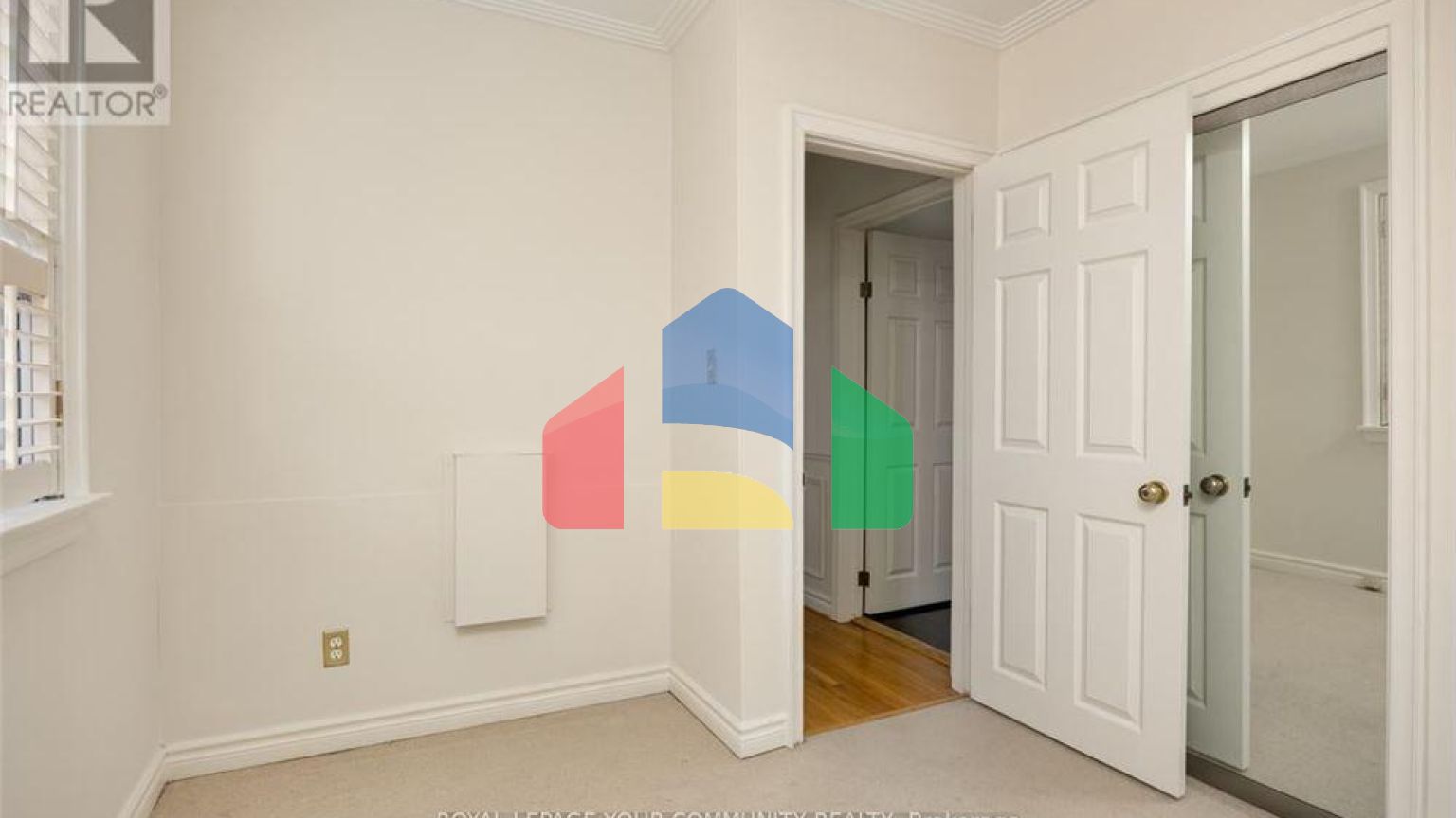 Residential - Single Family Home - Toronto, Canada - Canada