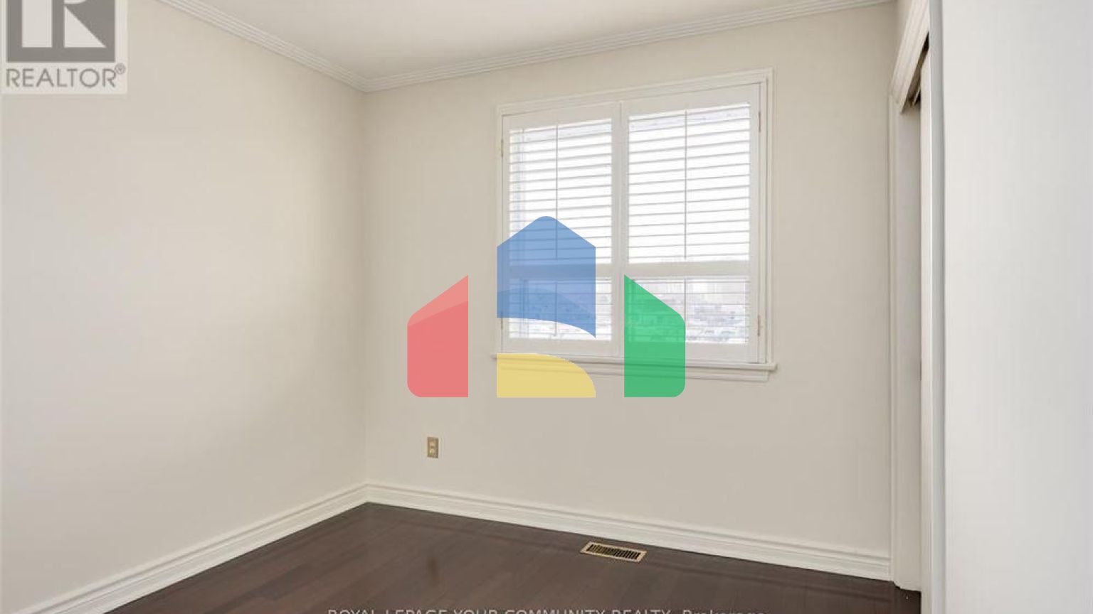 Residential - Single Family Home - Toronto, Canada - Canada