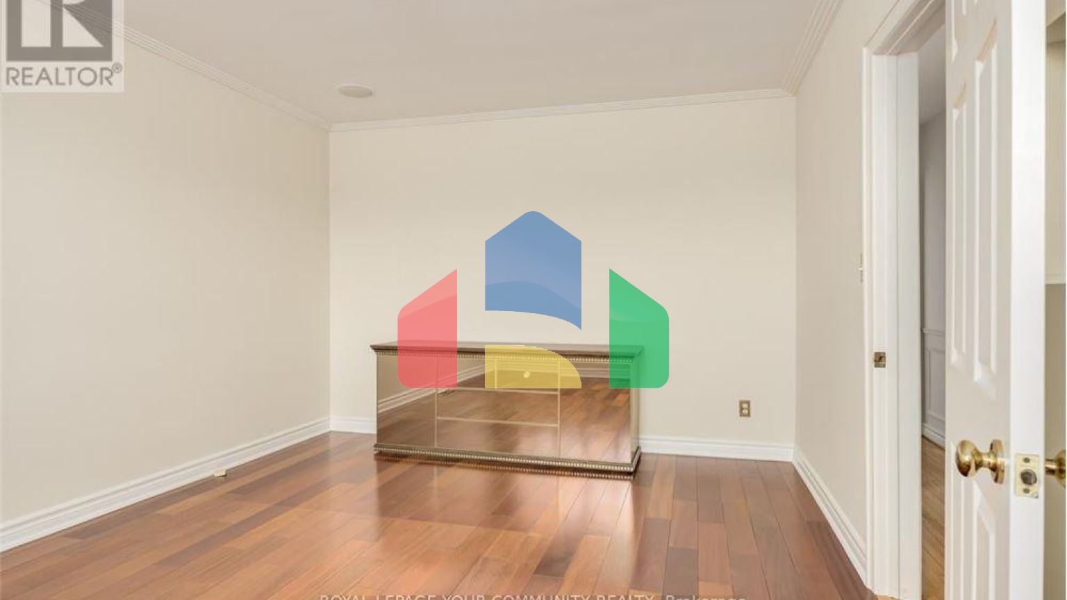 Residential - Single Family Home - Toronto, Canada - Canada