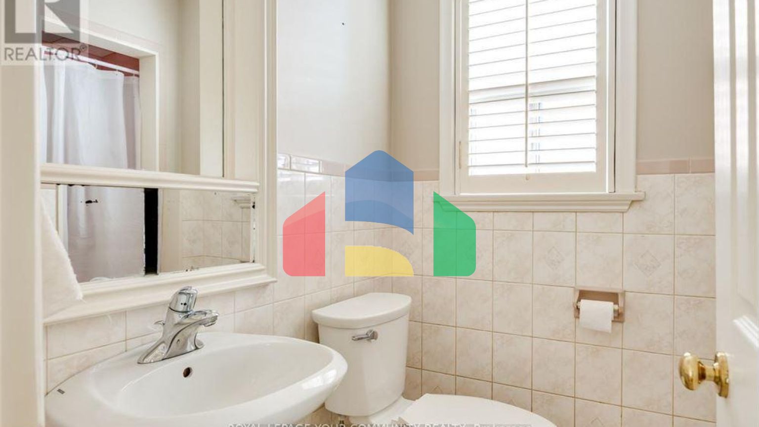 Residential - Single Family Home - Toronto, Canada - Canada