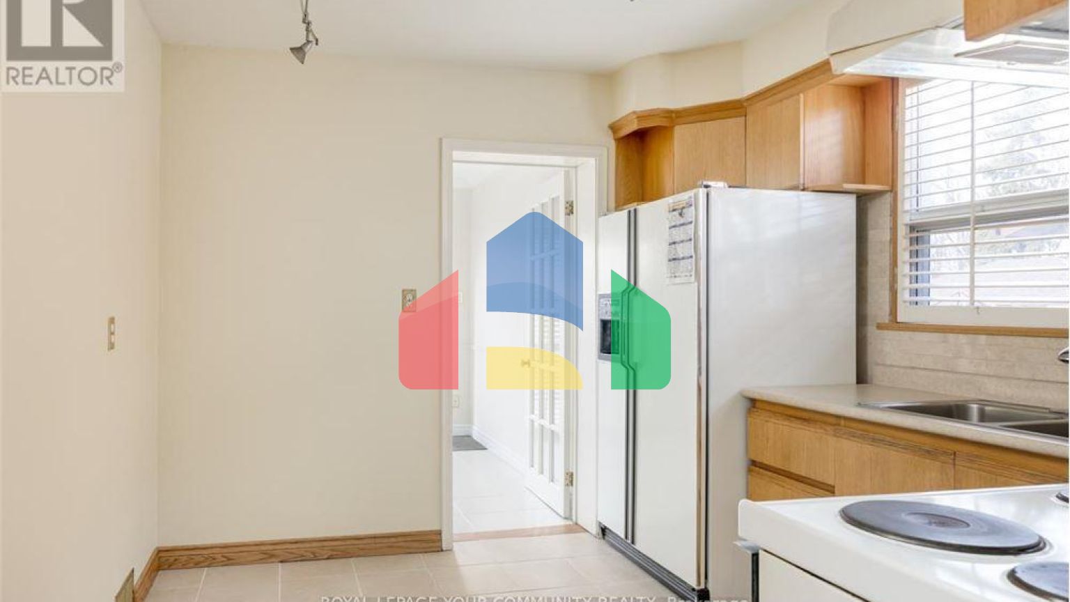 Residential - Single Family Home - Toronto, Canada - Canada