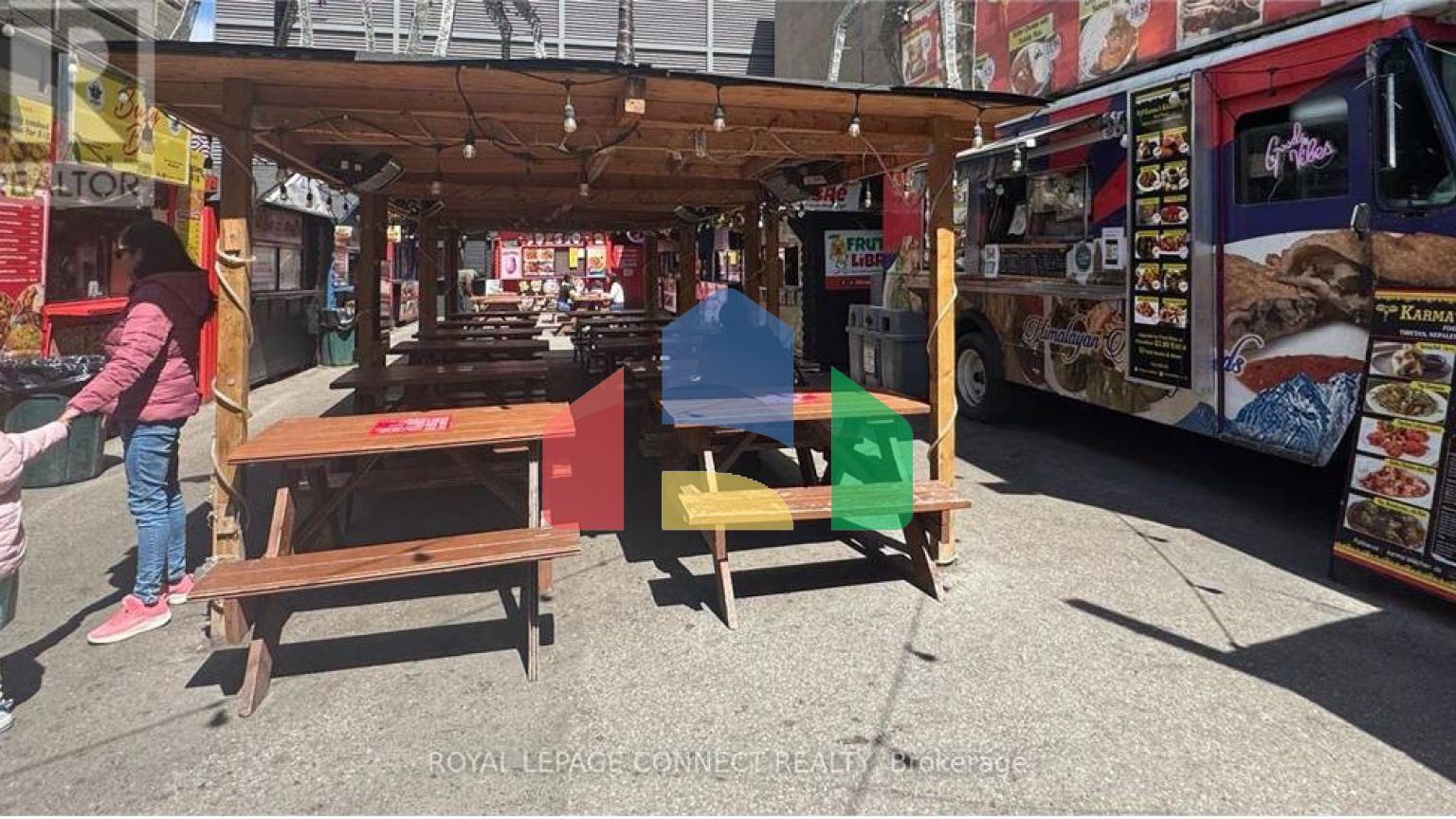 Commercial - Commercial/Retail - Toronto, Canada - Canada