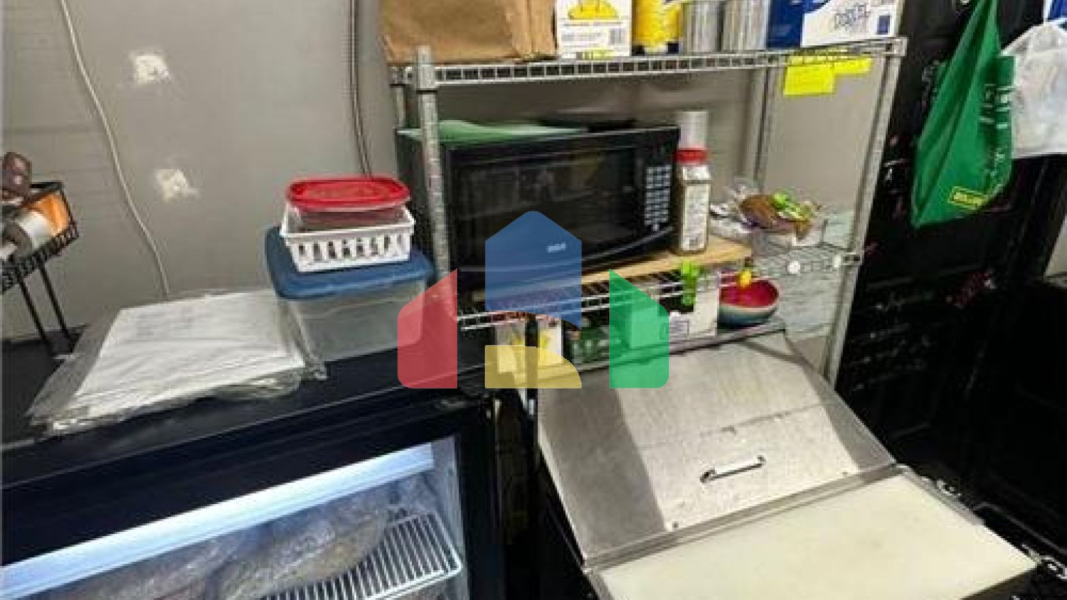 Commercial - Commercial/Retail - Toronto, Canada - Canada