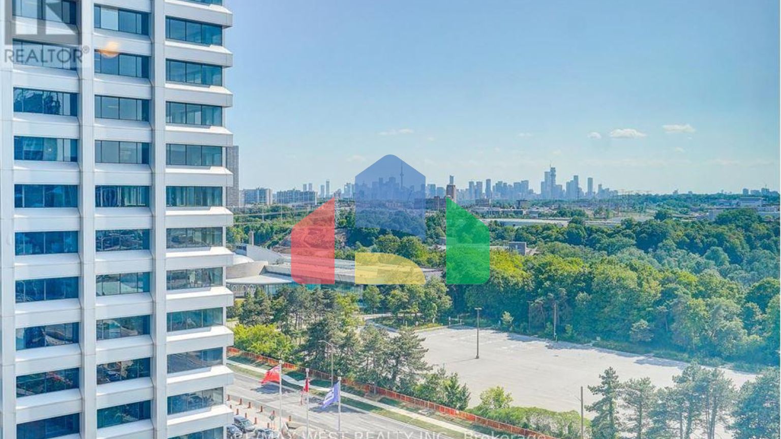 Residential - Single Family Home - Toronto, Canada - Canada