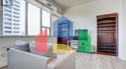 Residential - Single Family Home - Toronto, Canada - Canada