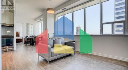 Residential - Single Family Home - Toronto, Canada - Canada