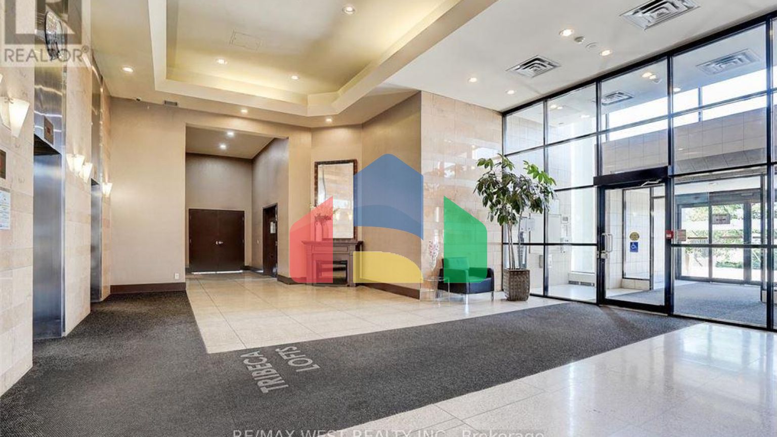 Residential - Single Family Home - Toronto, Canada - Canada