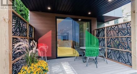 Residential - Single Family Home - Toronto, Canada - Canada