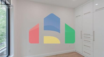 Residential - Single Family Home - Toronto, Canada - Canada