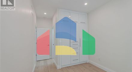 Residential - Single Family Home - Toronto, Canada - Canada