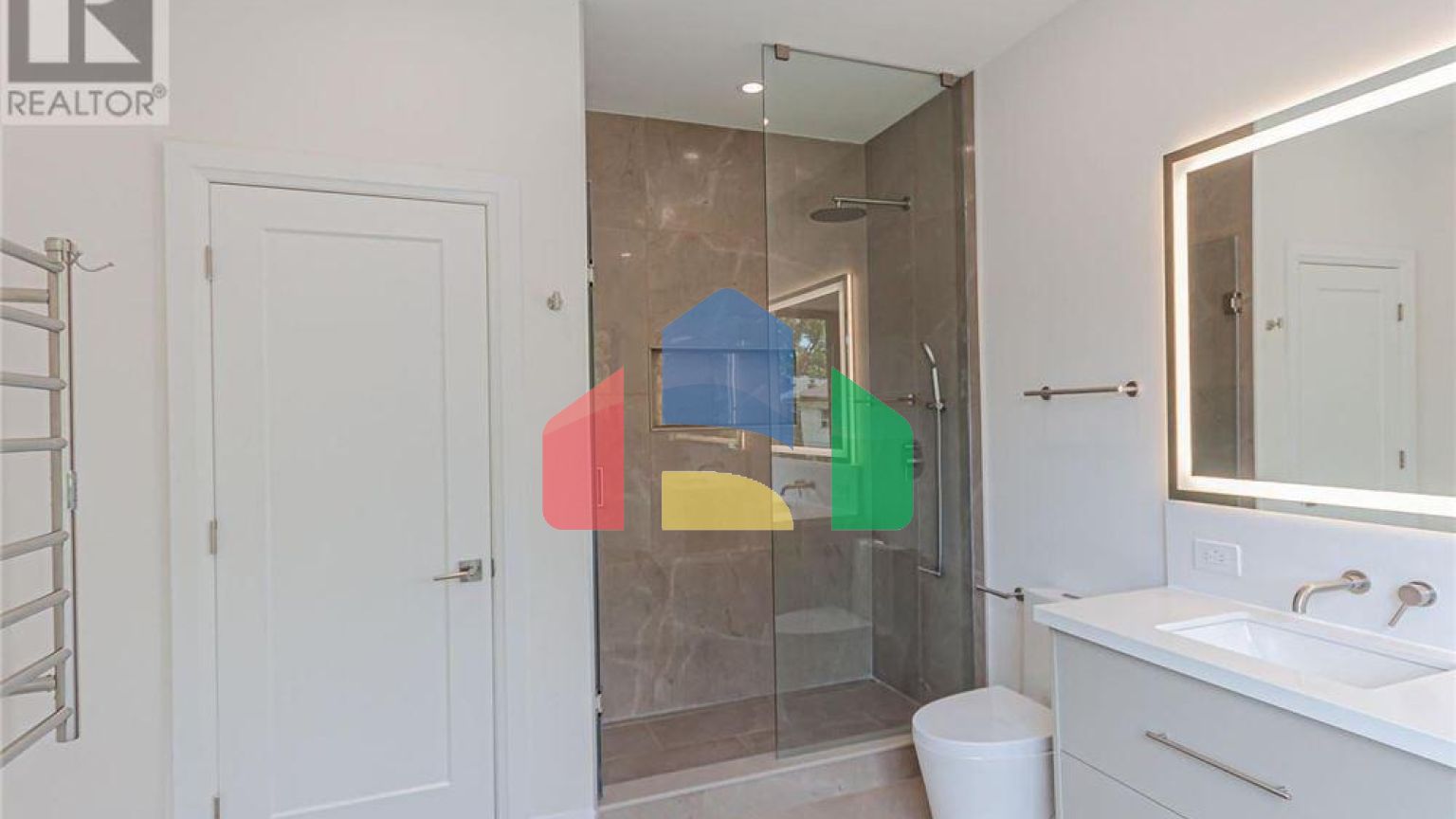 Residential - Single Family Home - Toronto, Canada - Canada