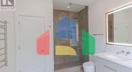 Residential - Single Family Home - Toronto, Canada - Canada