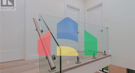 Residential - Single Family Home - Toronto, Canada - Canada