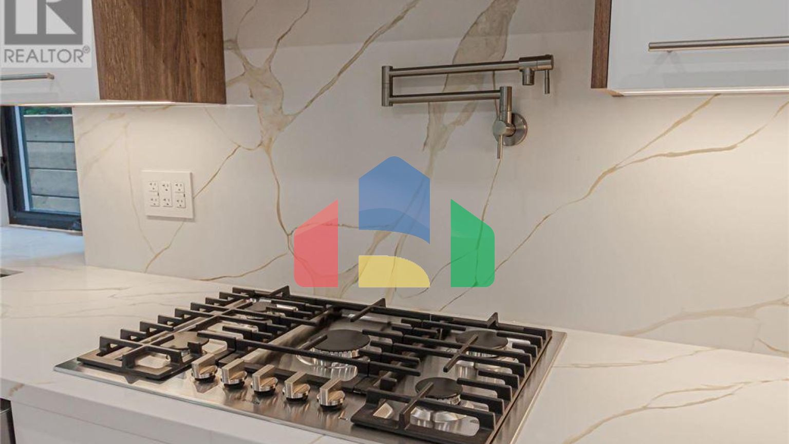 Residential - Single Family Home - Toronto, Canada - Canada