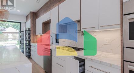 Residential - Single Family Home - Toronto, Canada - Canada